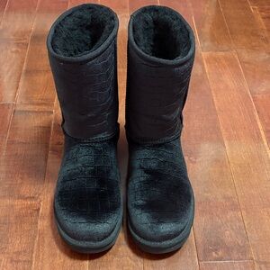 UGG Black Women's Winter Boots Size 9
